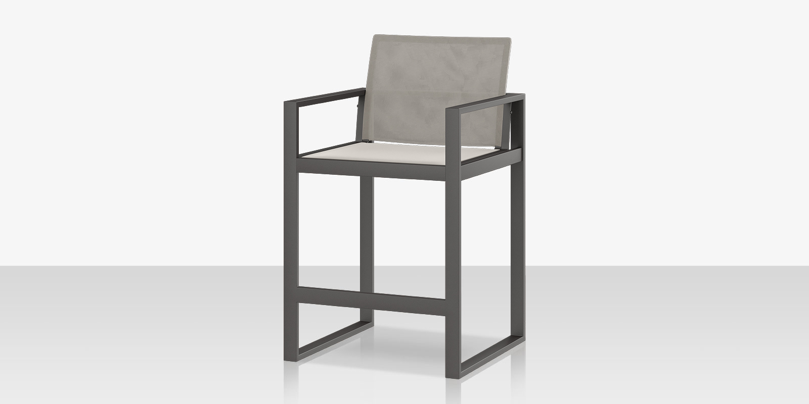 DecoScape Iconic Bar Arm Chair