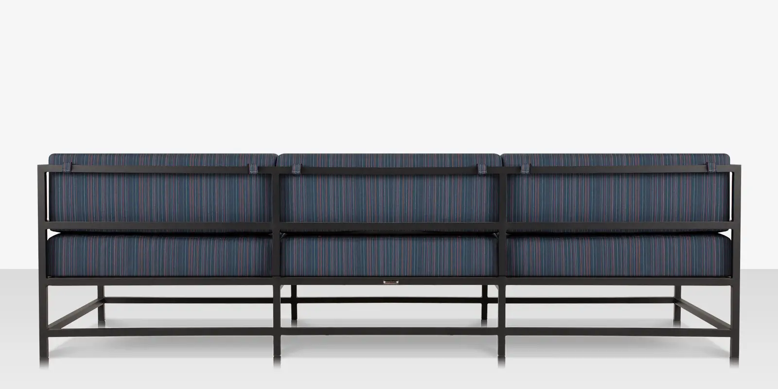 delano-sofa-back.webp