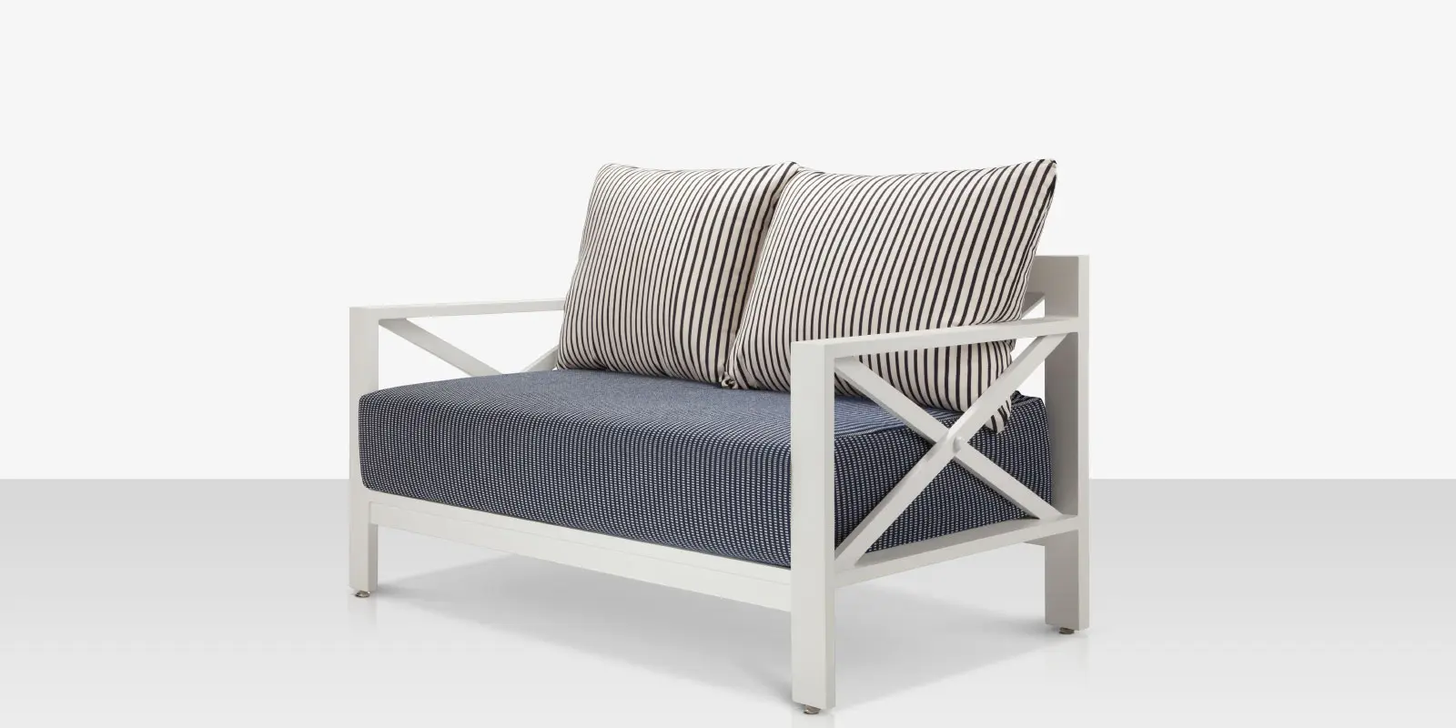 dynasty_loveseat_angle_white.webp