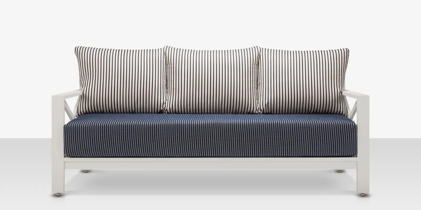 dynasty_sofa_white_front.webp
