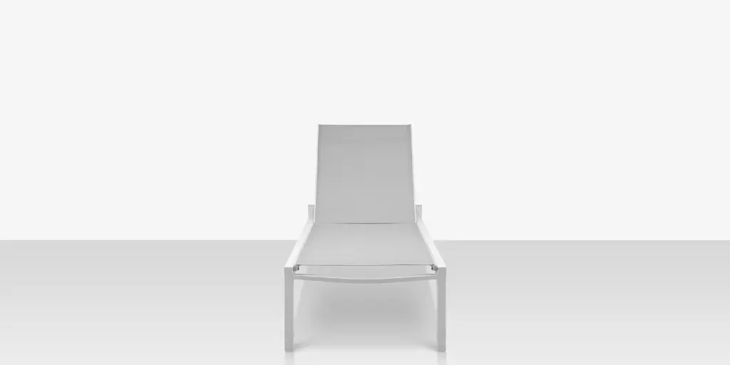 fusion_chaise_armless_white_silver_front.webp