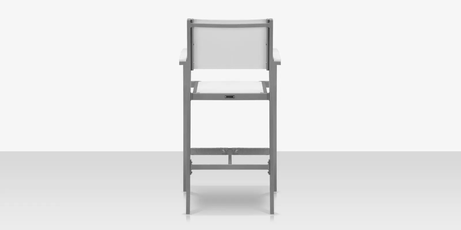 10_fusion_bar_armchair_ipe_back.webp