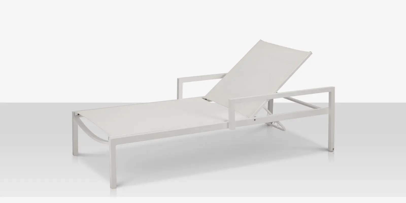 fusion_chaise_white_high_angle.webp