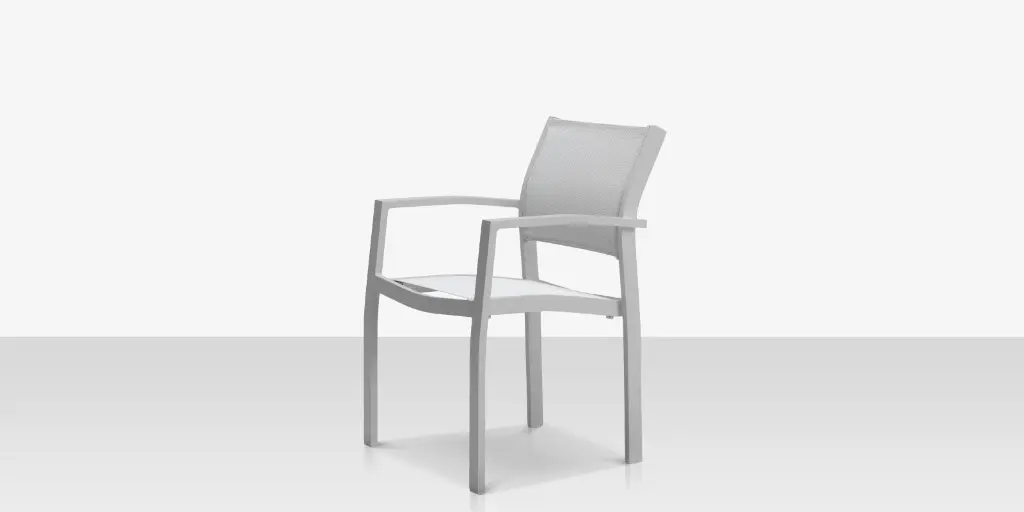 11_fusion_dining_armchair_white_silver_new_angle_02.webp
