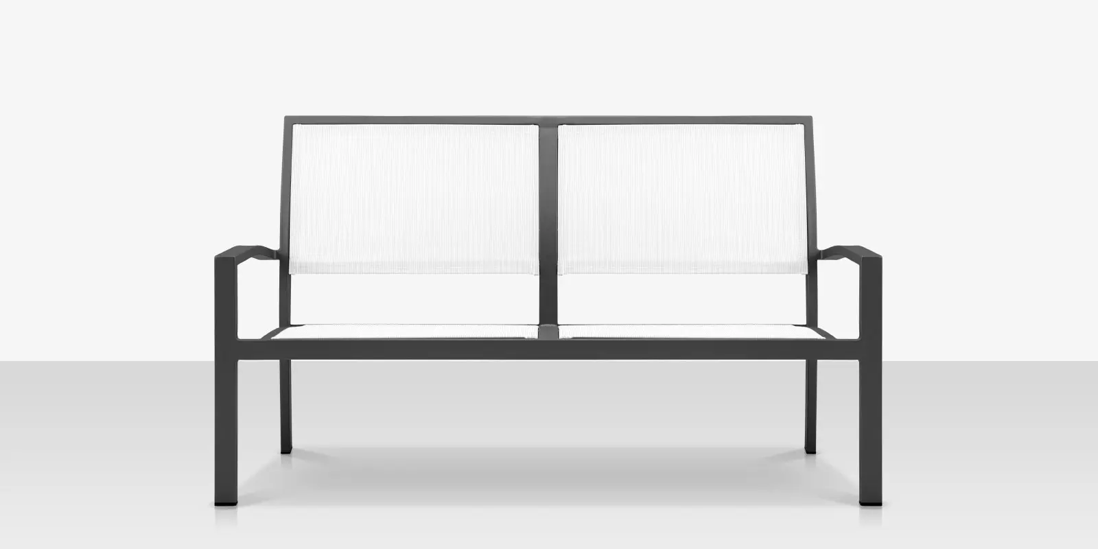 01_fusion_black_loveseat_front.webp