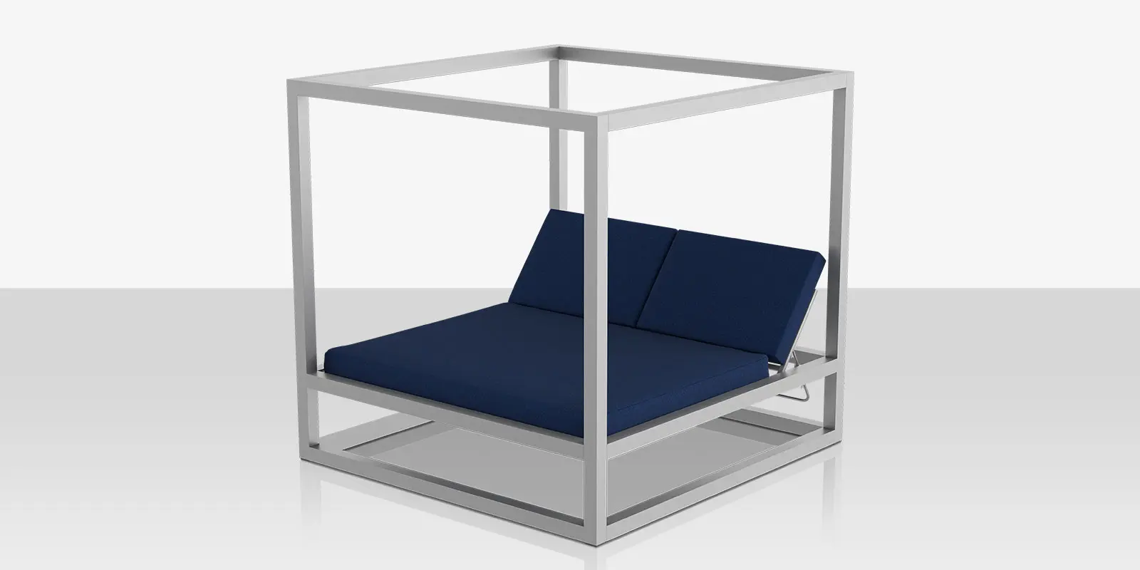 06_breeze_daybed_ks_blue_high_angle.webp