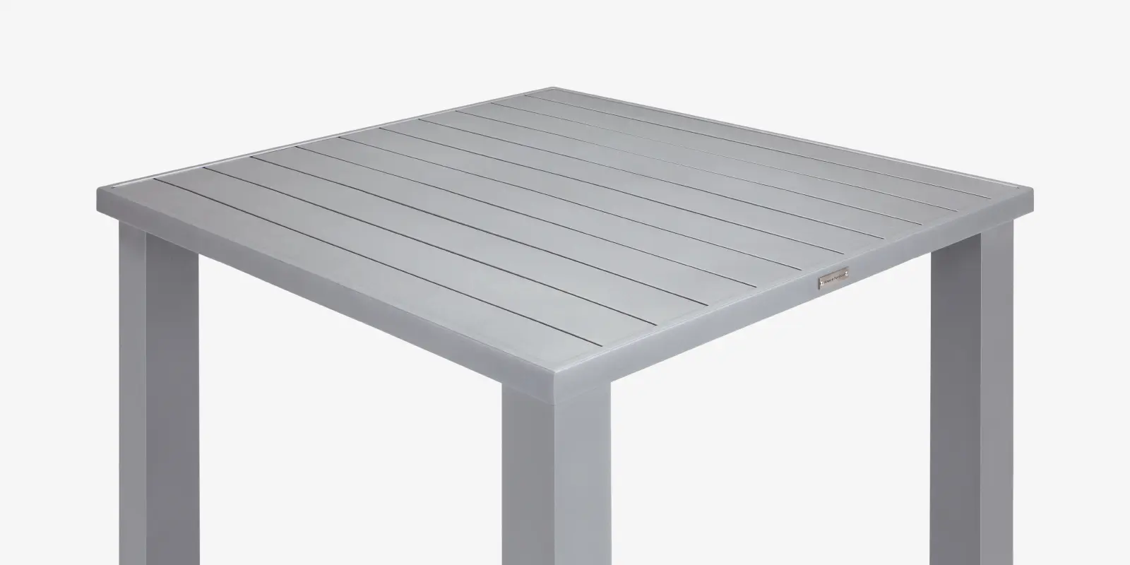 06_fusion_square_tabletop_closeup_2.webp