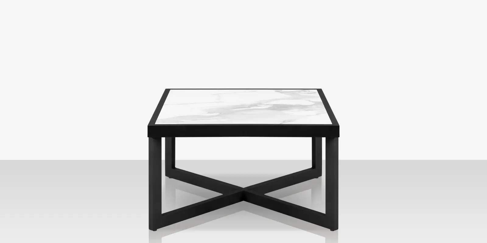 01_iconic_coffee_table_square_32_front.webp