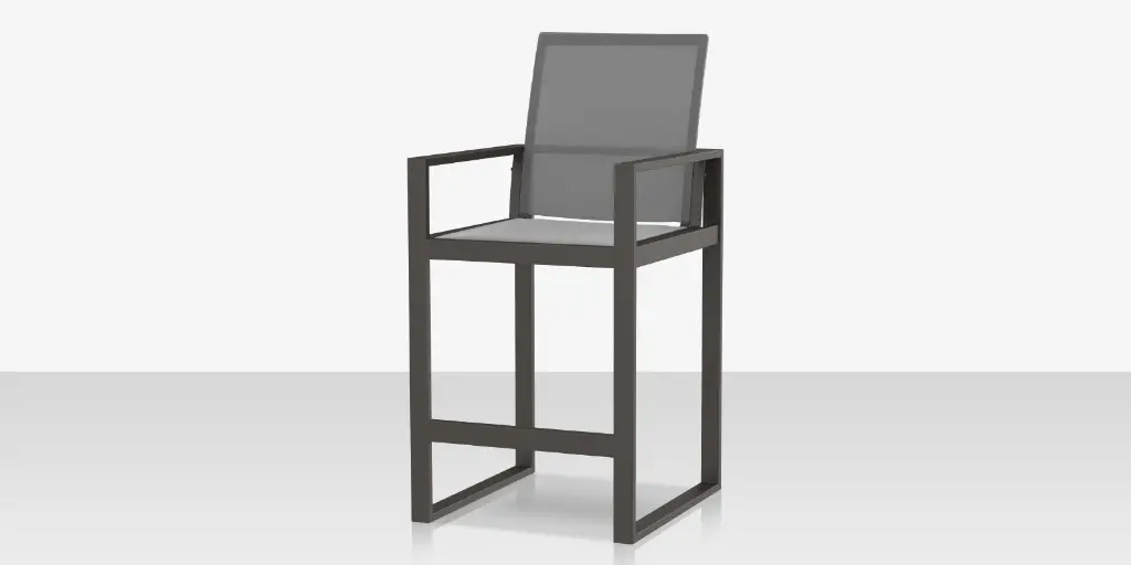 02_iconic_bar_chair_highback_angle.webp