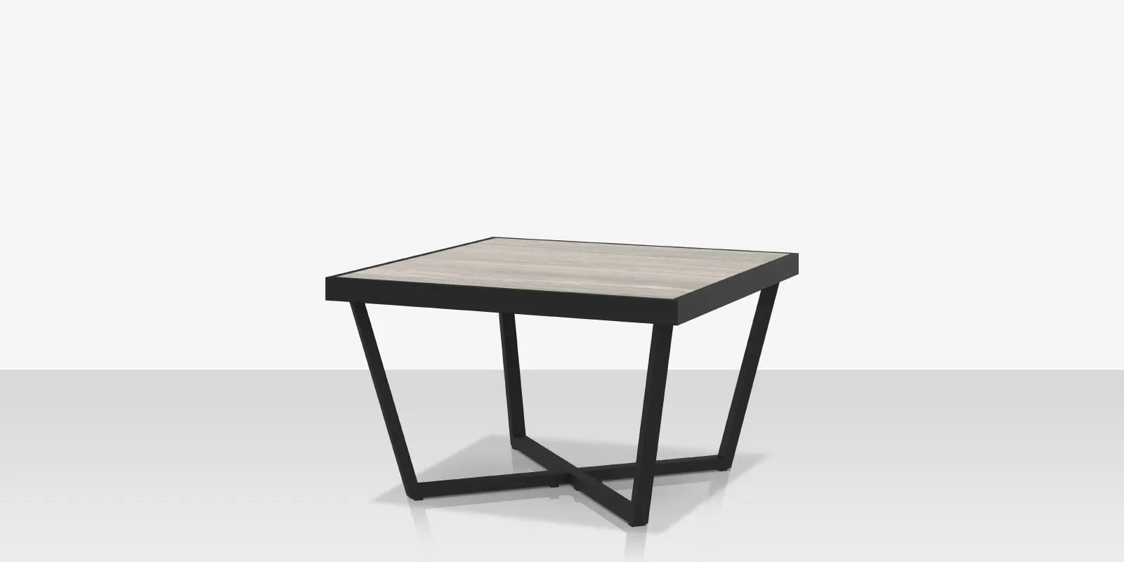 03_iconic_dining_table_49_angle.webp