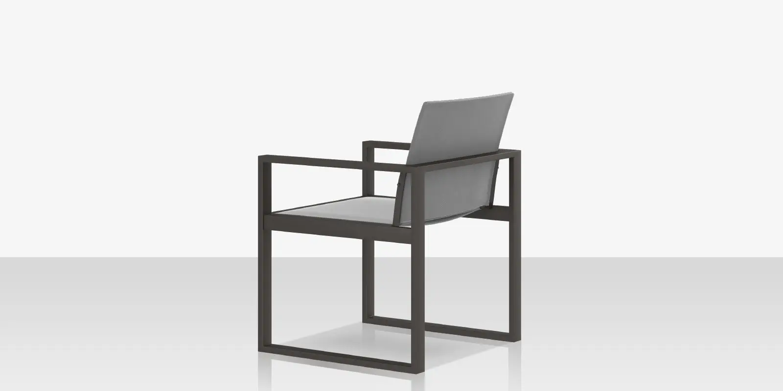 05_iconic_dining_armchair_xl_back_angle.webp