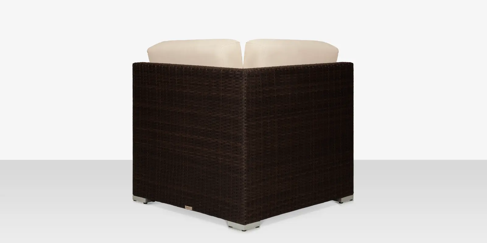lucaya_corner_duraweave_back.webp