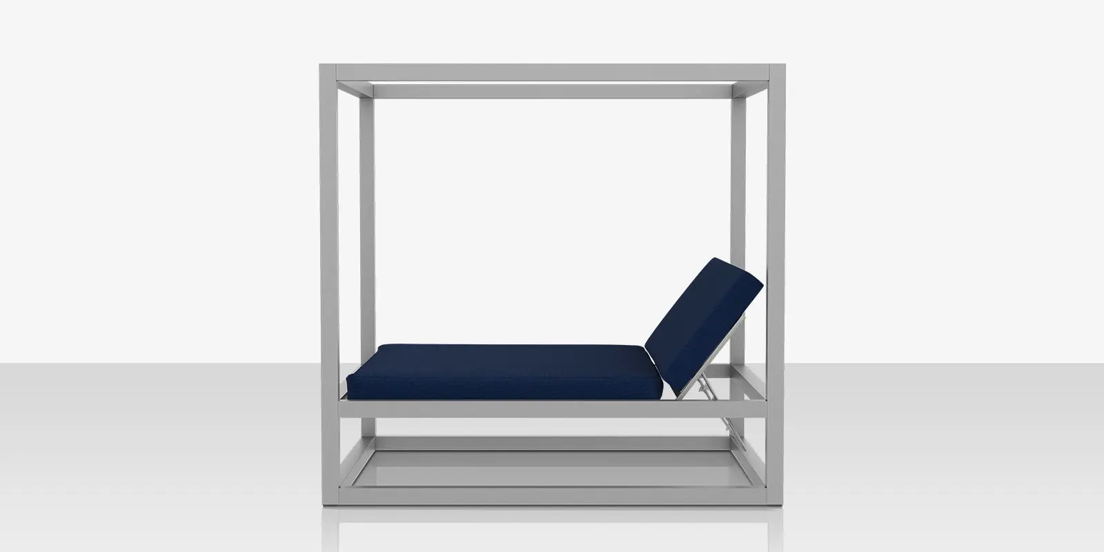 04_breeze_daybed_ks_blue_side.webp