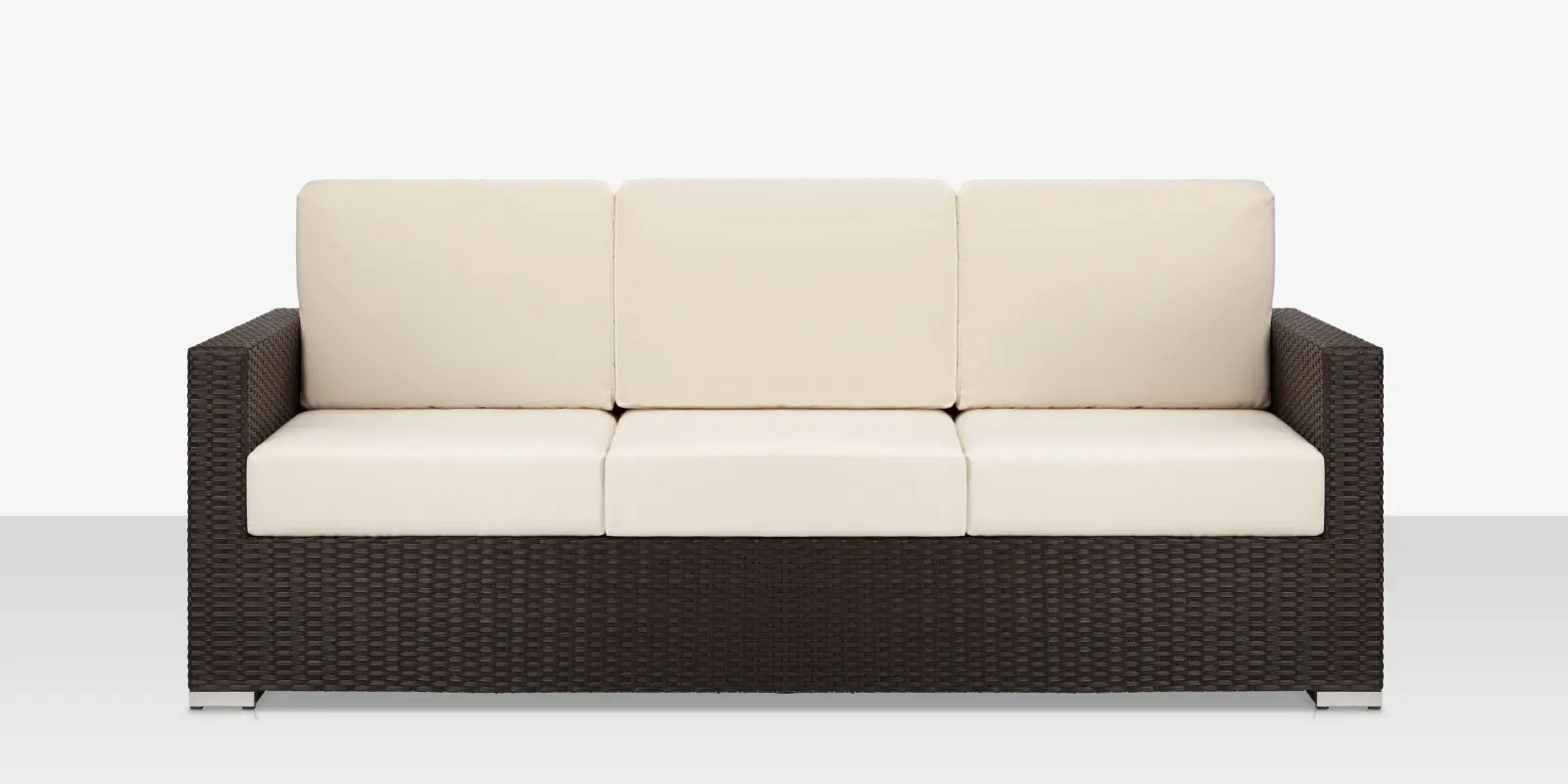 lucaya_sofa_duraweave_front.webp