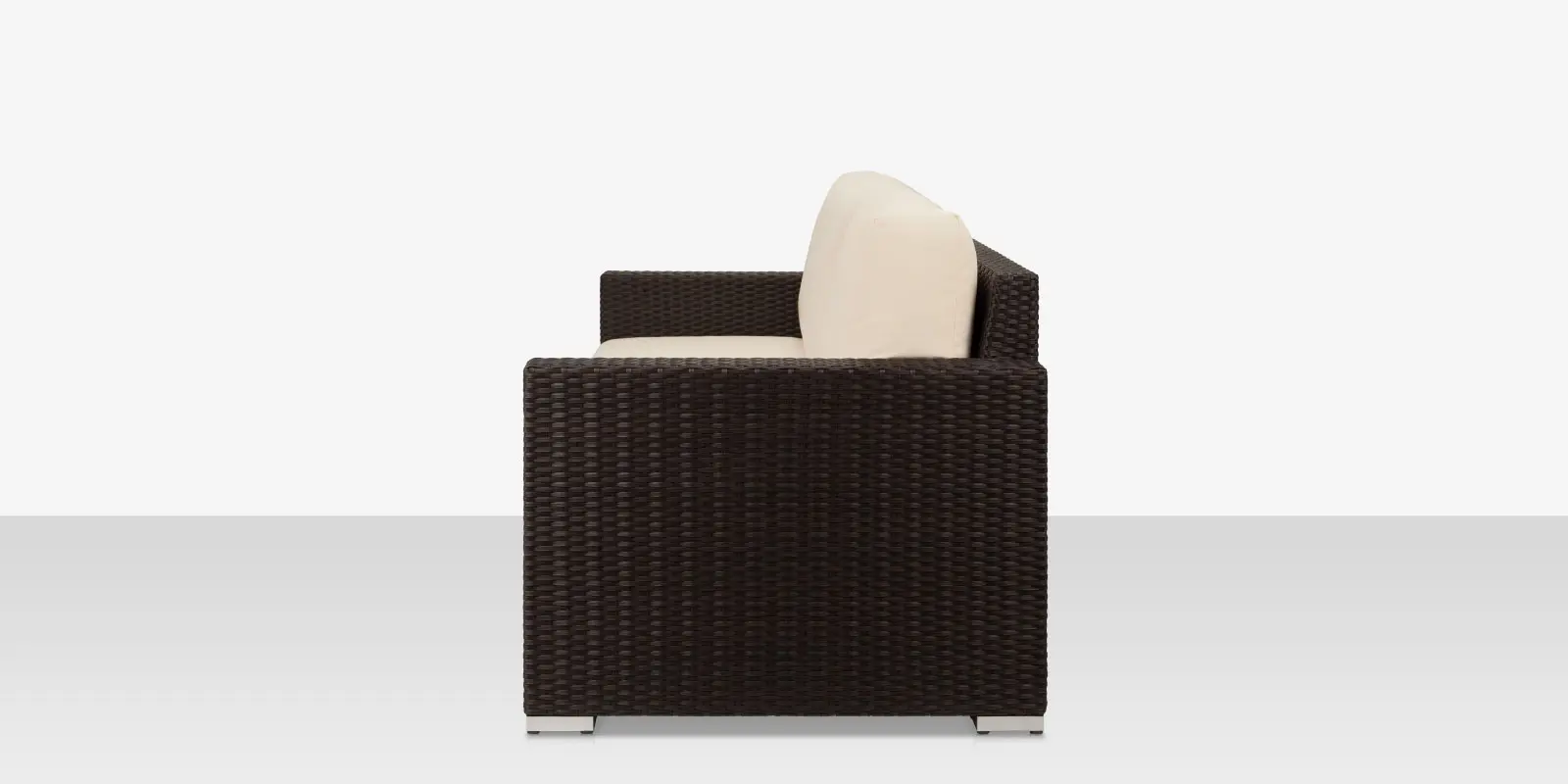 lucaya_sofa_duraweave_side.webp