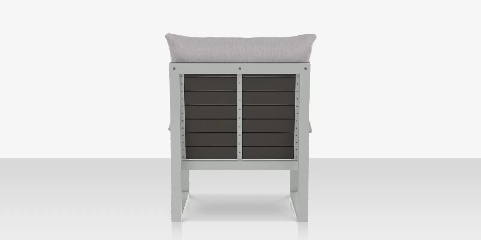 06_modera_new_lounge_chair_armless_back.webp