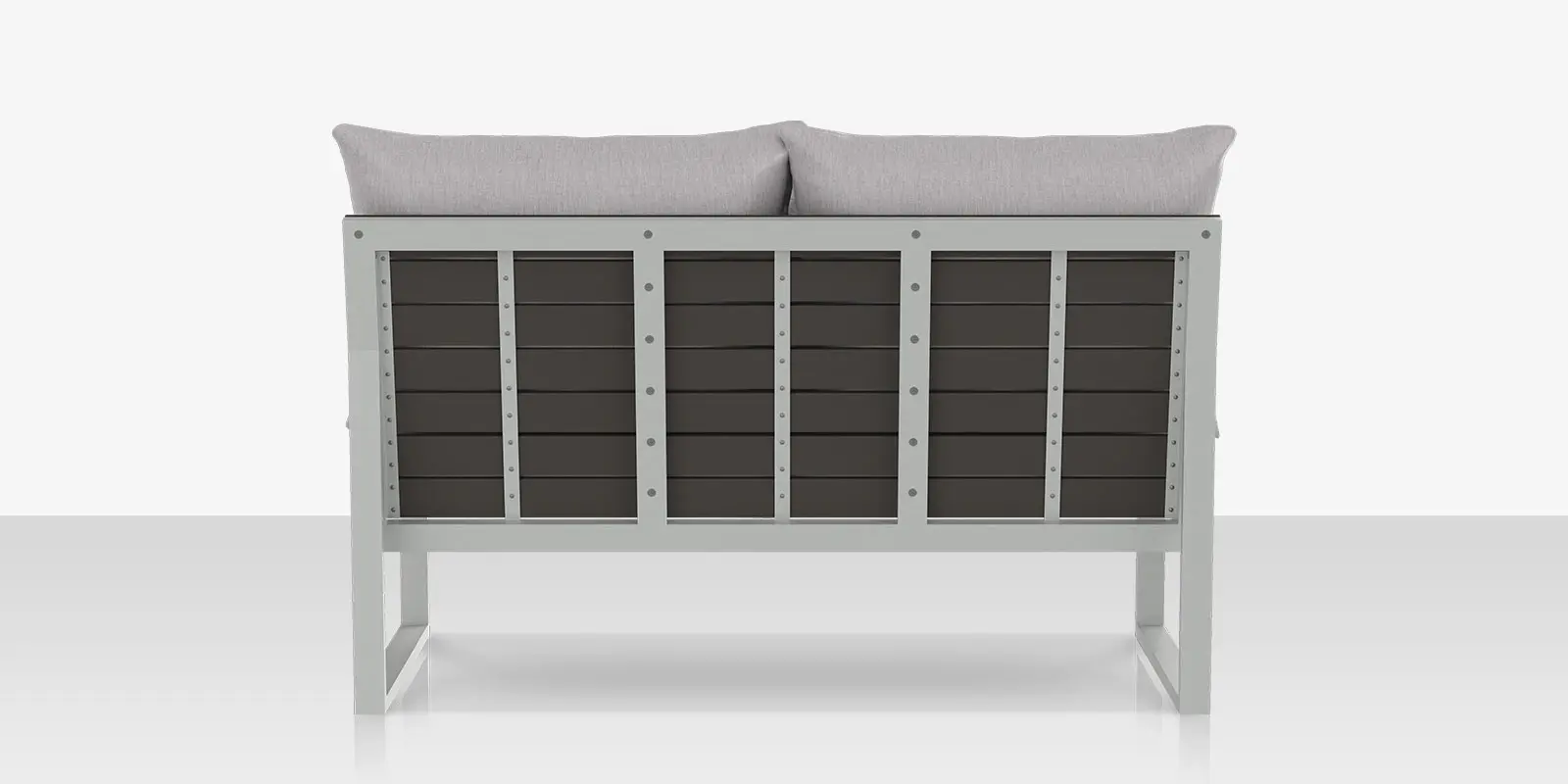 05_modera_new_loveseat_armless_back.webp