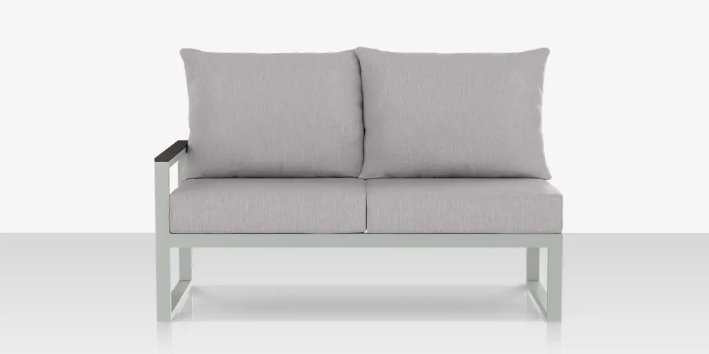 modera_new_loveseat_left_front.webp