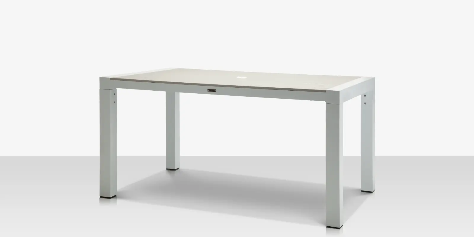 modera_dining_table_rect_lightsilver_sla_angle.webp