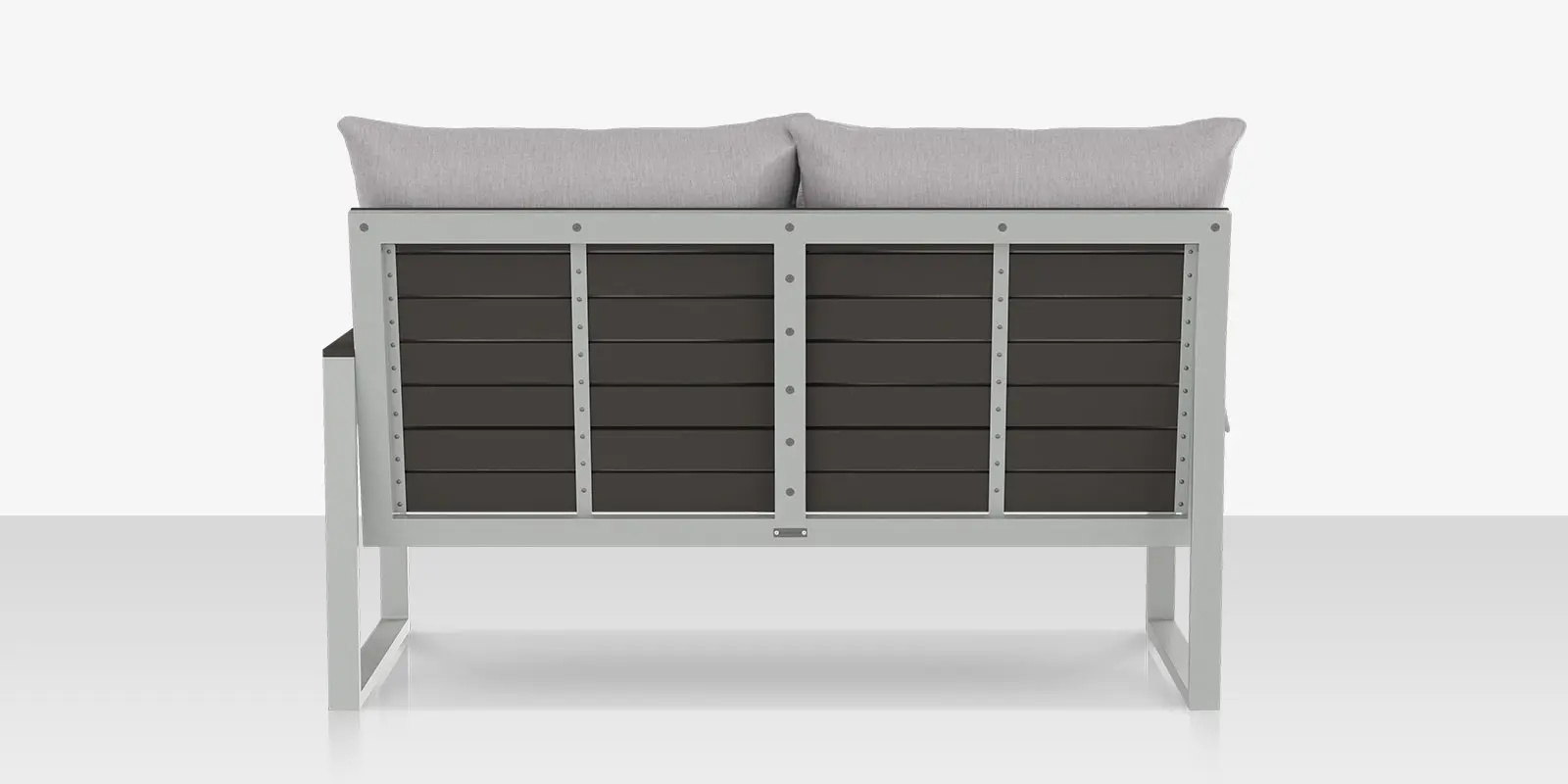 modera_new_loveseat_right_back.webp