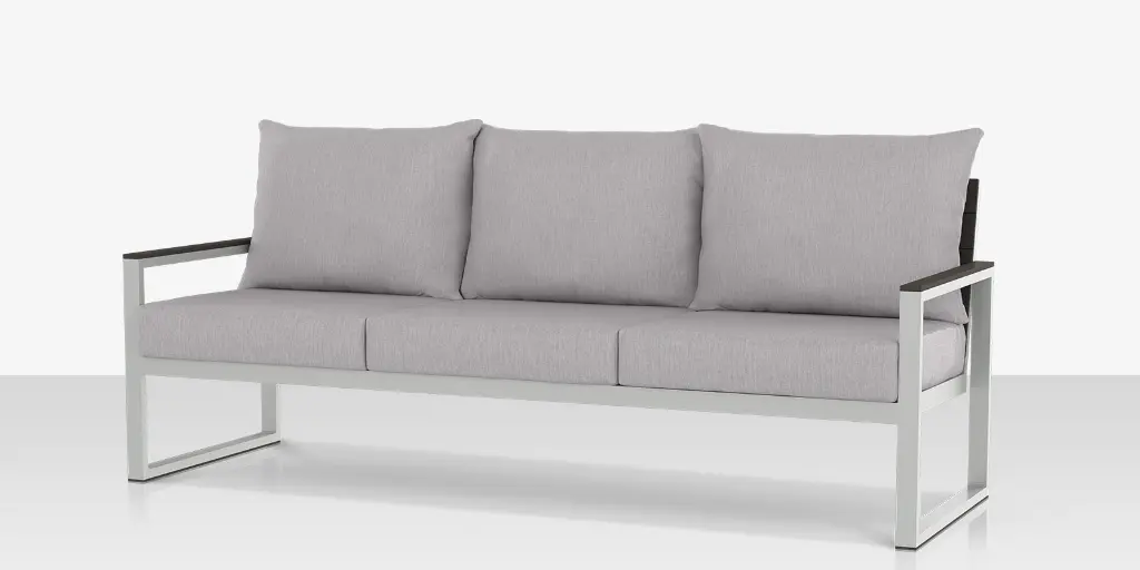 02_modera_new_sofa_angle.webp