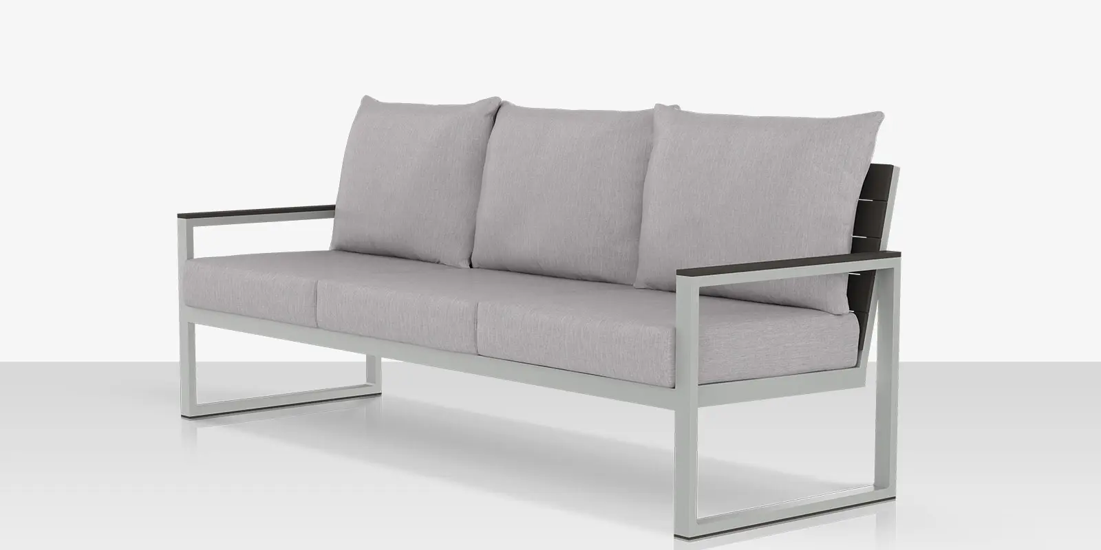 03_modera_new_sofa_angle_02.webp