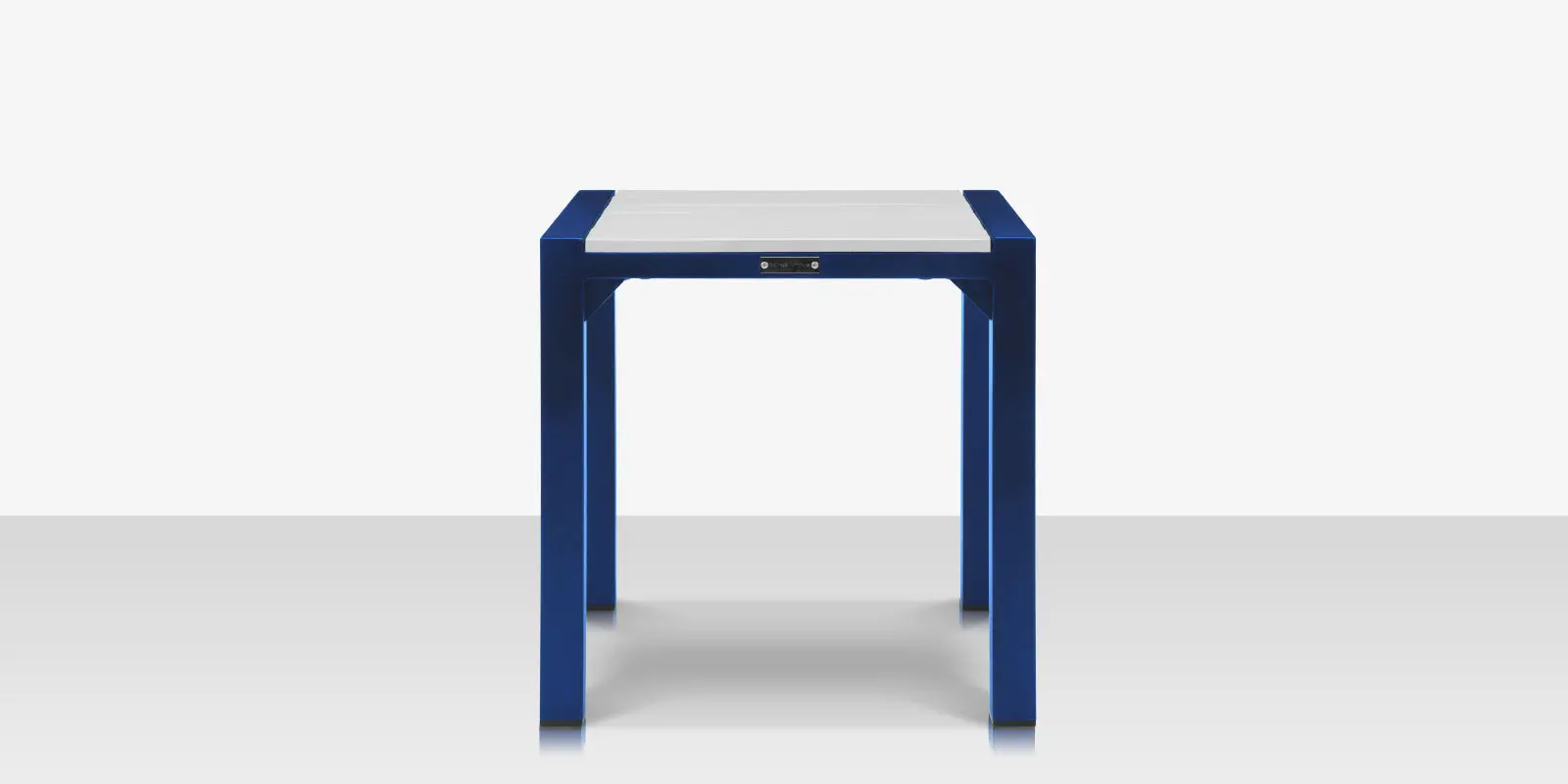 modera_end_table_blue_front.webp