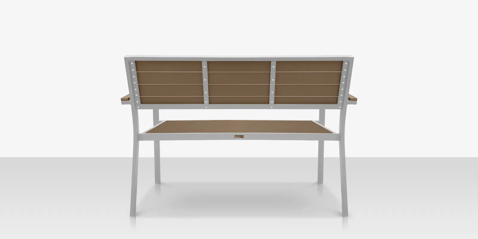 05_napa_kesslersilver_teak_loveseat_back.webp