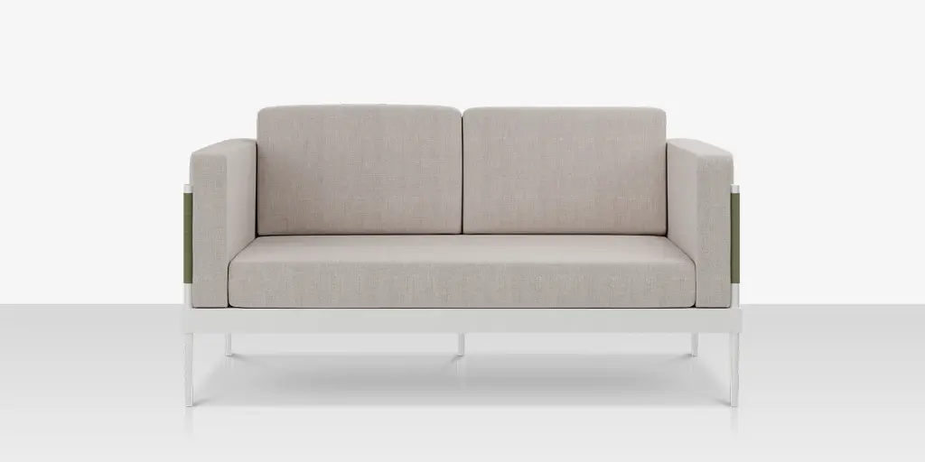01_oliver_loveseat_front.webp
