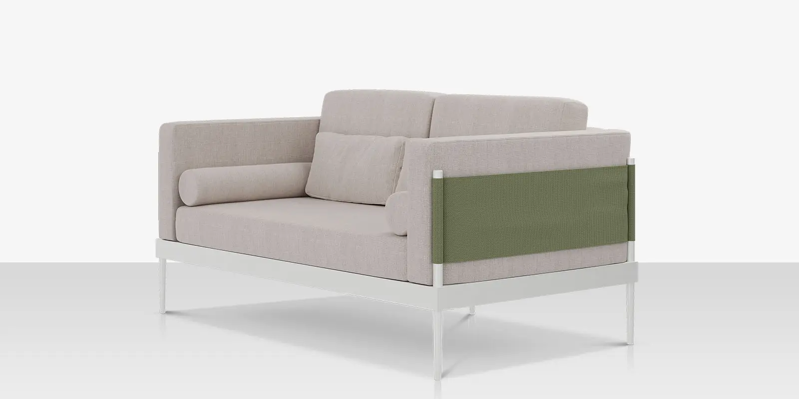 03_oliver_loveseat_pillow_angle_02.webp