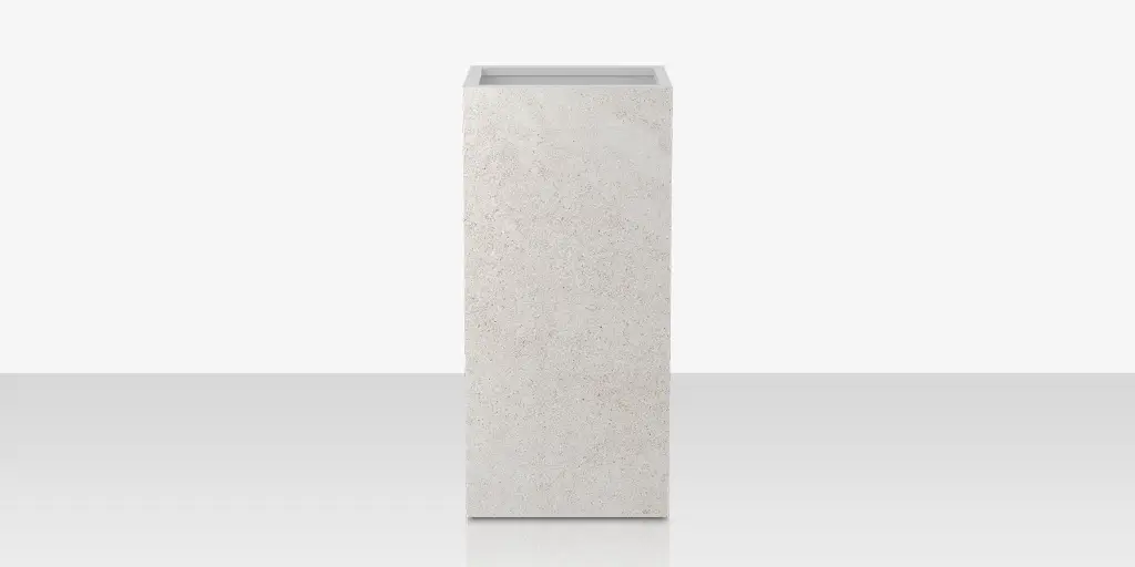 porcelain_planter_24x24x48_arles_blanco_front.webp
