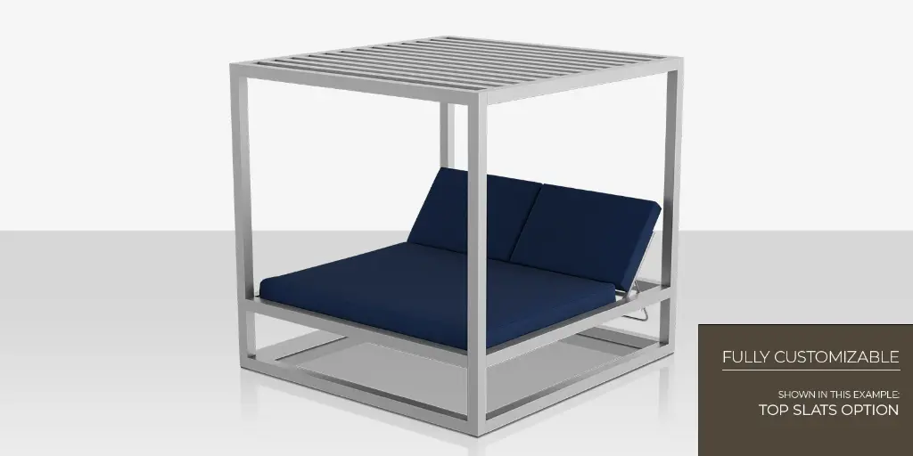 01_breeze_daybed_ks_blue_top_slats_high_angle.webp