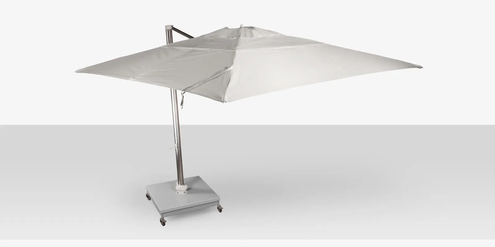 06_the_grand_01_high_angle.webp