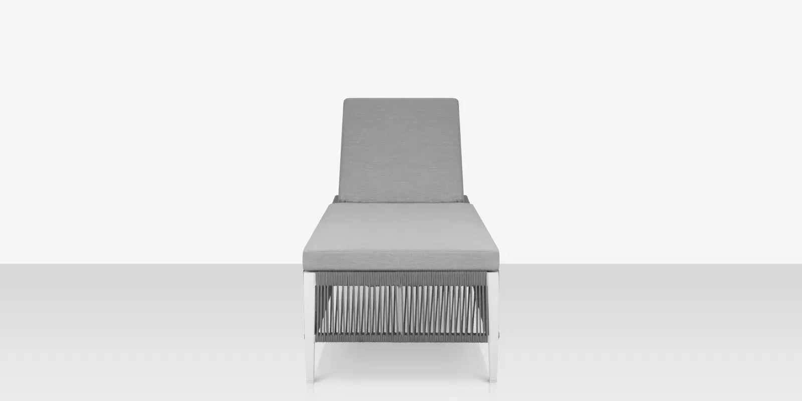 005_skye_chaise_gray_front.webp