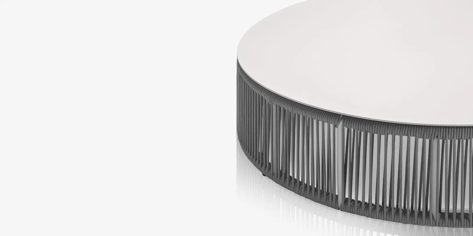 skye_coffee_table_02_light_gray_closeup.webp