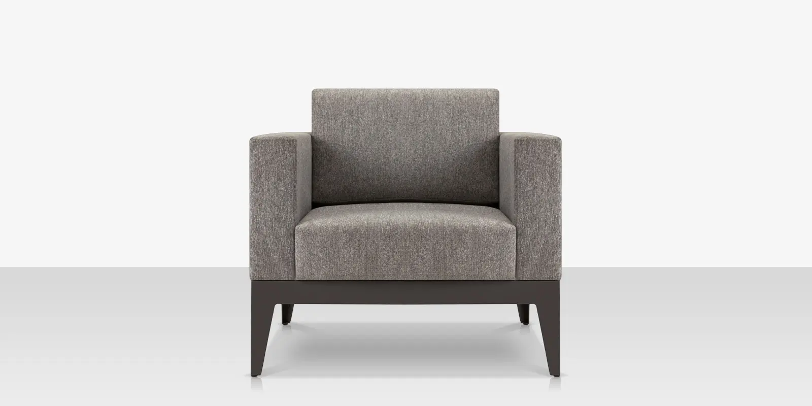 south_beach_club_chair_front.webp