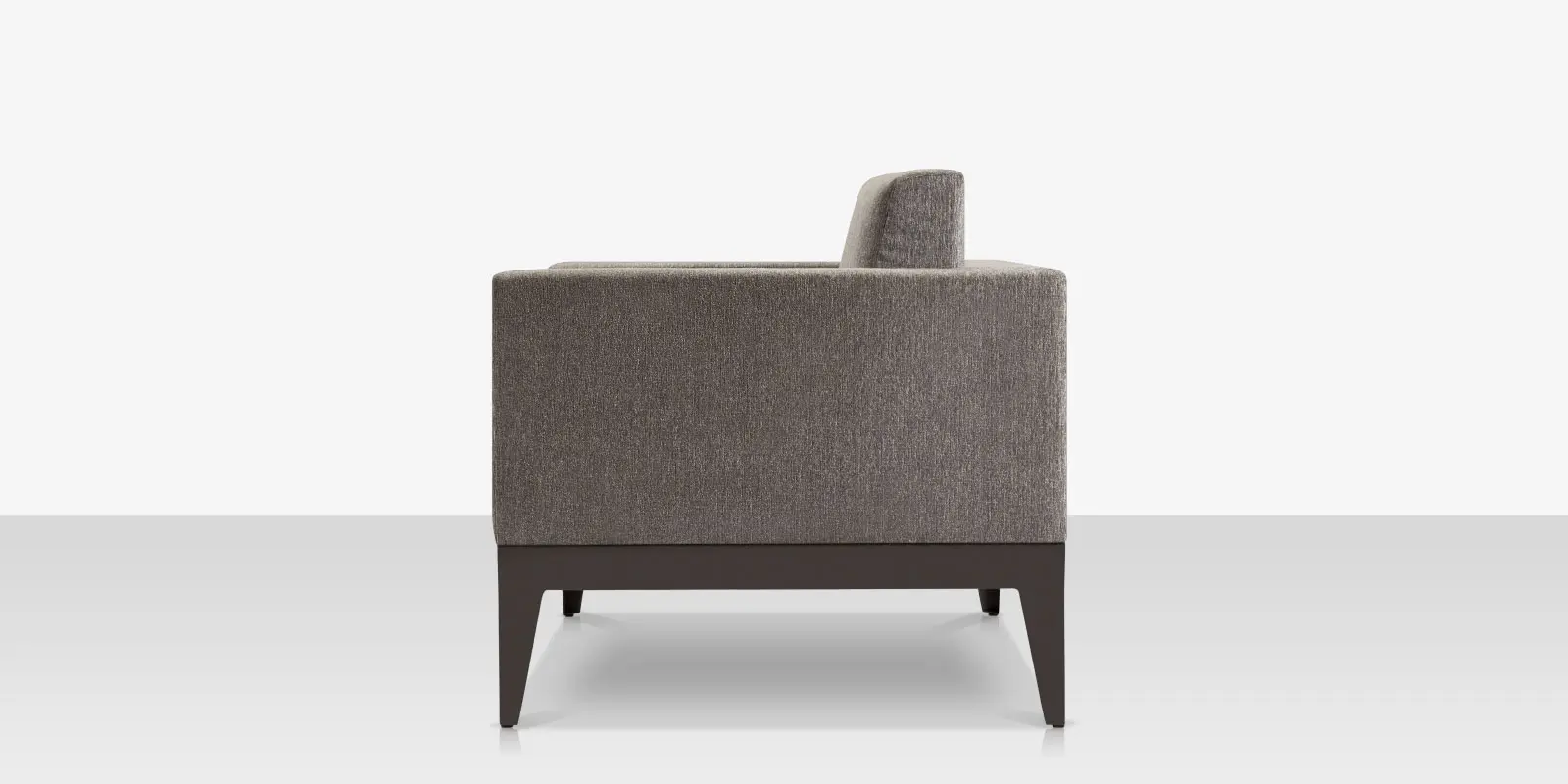 south_beach_club_chair_side.webp