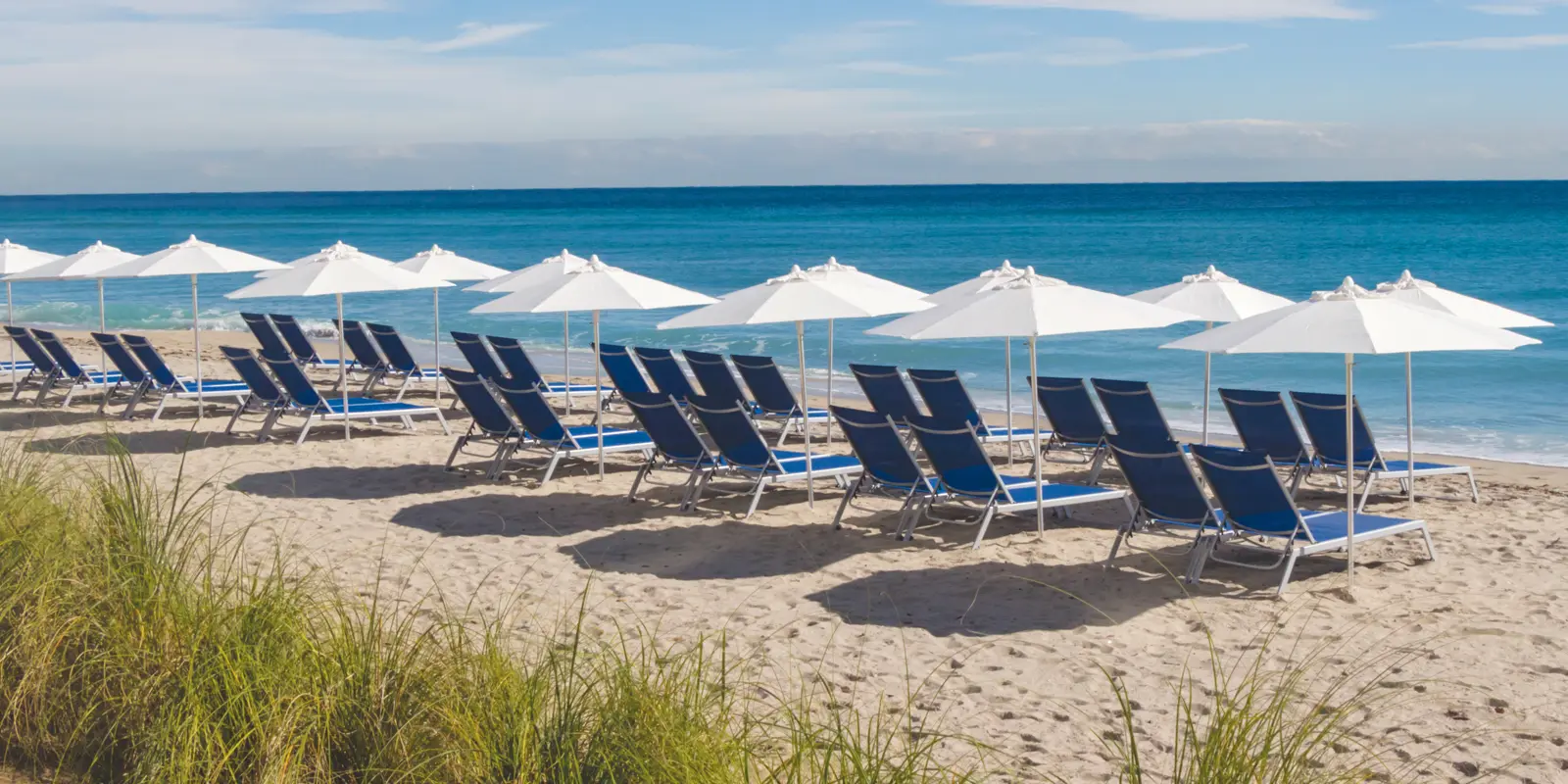 gallery_tides_chaise_armless_chaise_01.webp