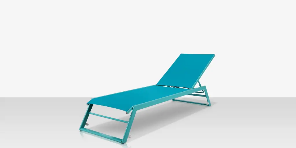 tides_chaise_with_sled_legs_angle.webp