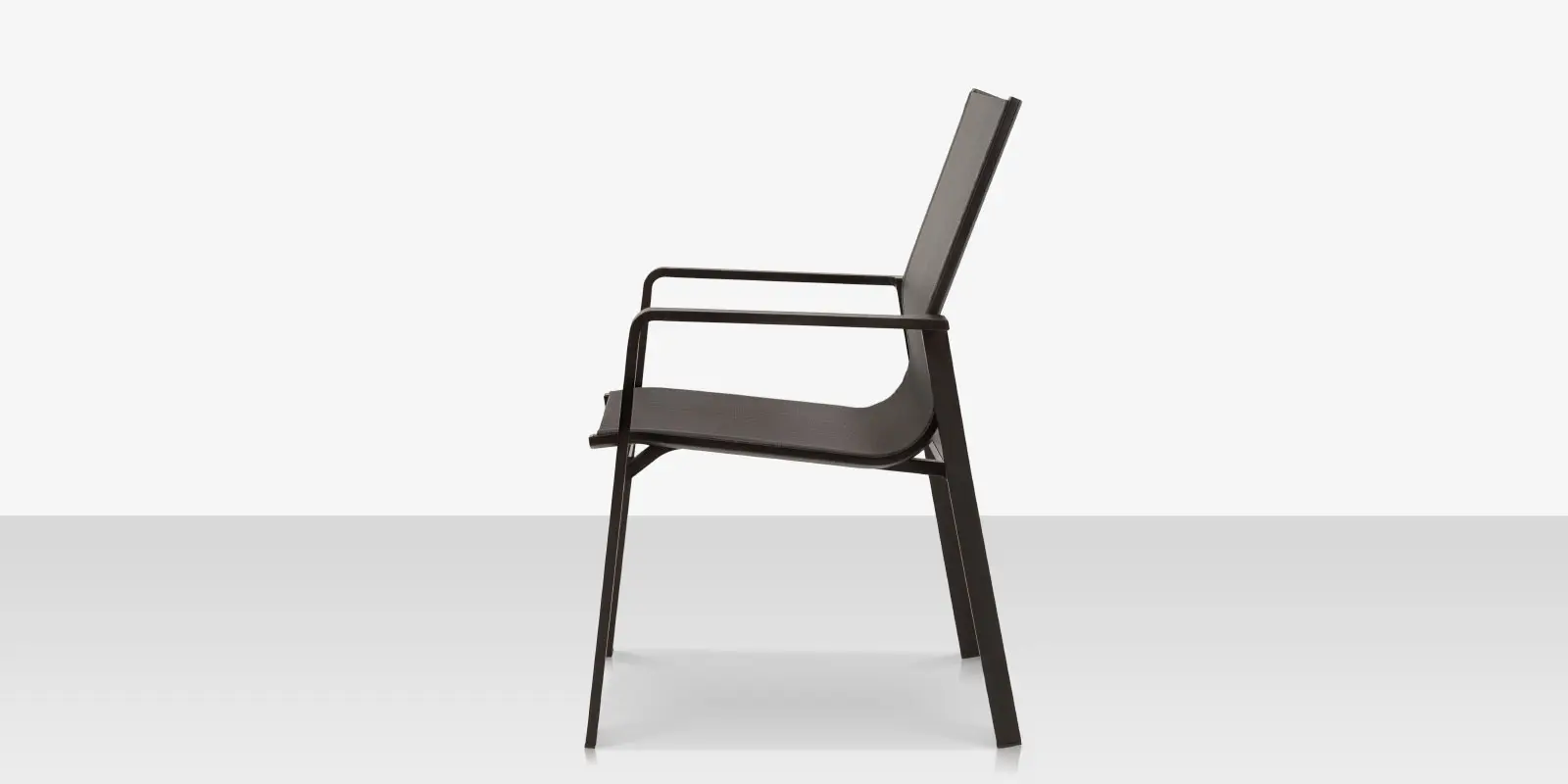 03_tides_dining_armchair_black_plain_side.webp