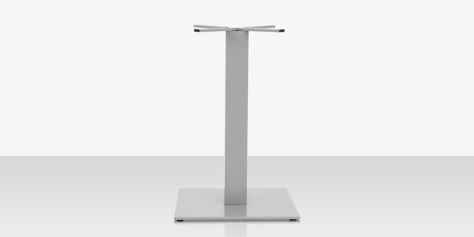 02_verona_large_square_dining_base_bar.webp