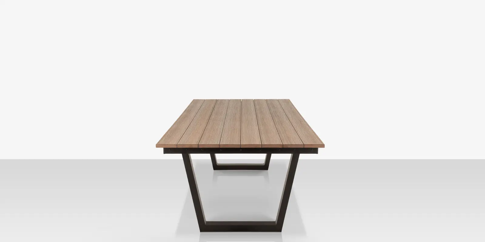 03_bosca_table_with_composite_wood_U_base_side.webp