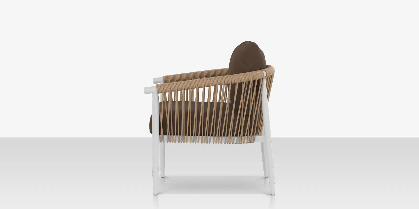 16_vines_clubchair_01_side.webp