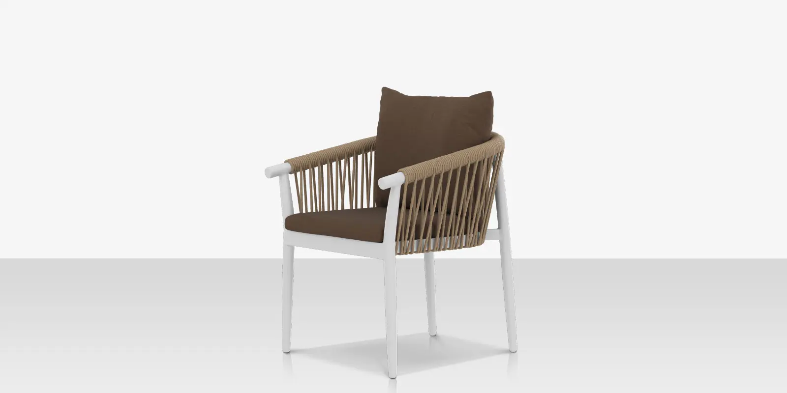 15_vines_dining_armchair_01_angle_02.webp