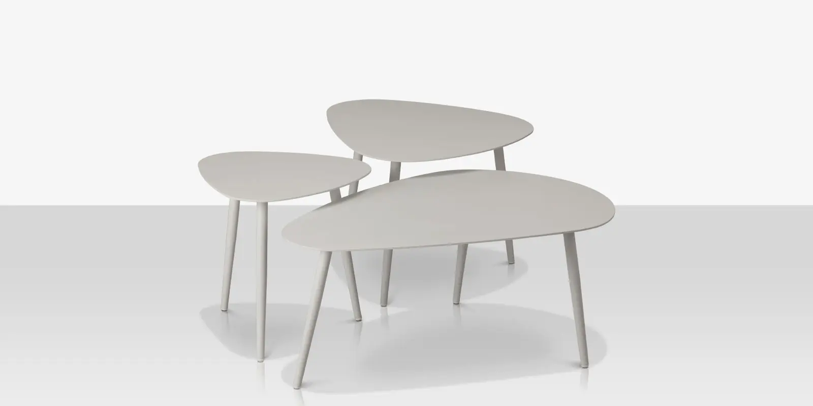 vines_sets_tables_high_angle.webp