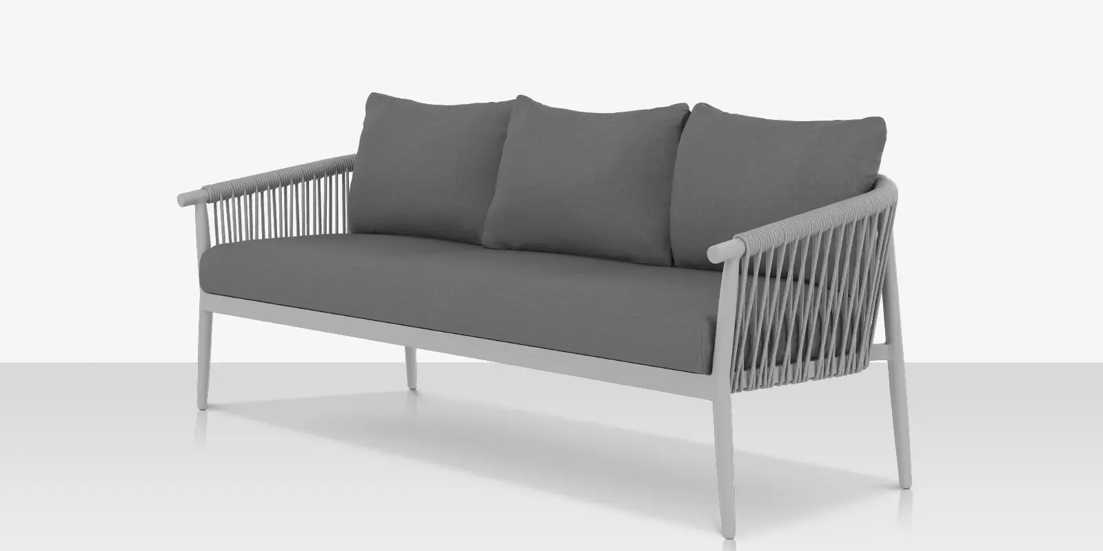 08_vines_sofa_02_angle2.webp