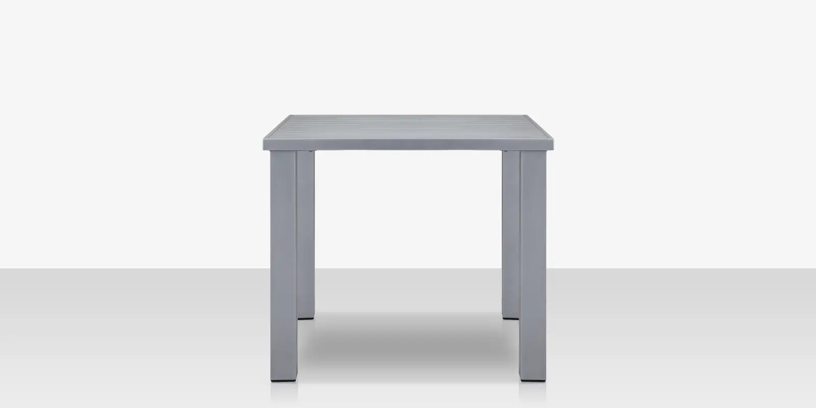 03_fusion_table_square_front.webp