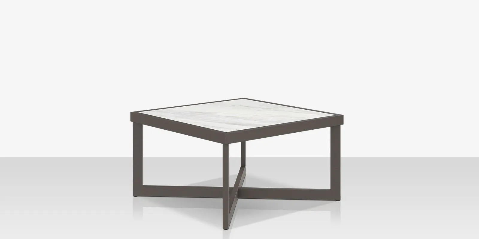 iconic_coffee_table_square_32_tex_gray_angle_02.webp