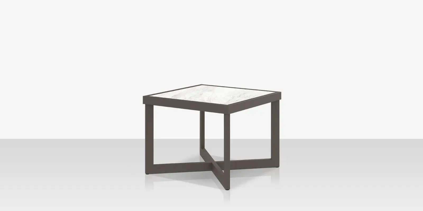 iconic_large_side_table_tex_gray_angle_03.webp