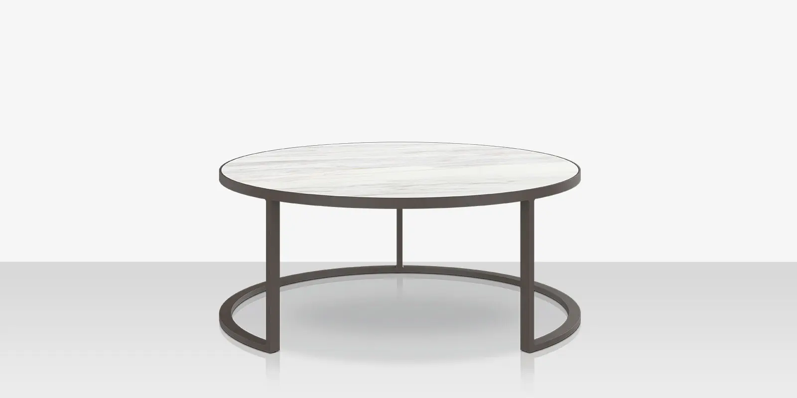 iconic_nesting_table_49_front.webp